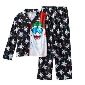 Boys button front Yeti pajamas size 4 TWINS